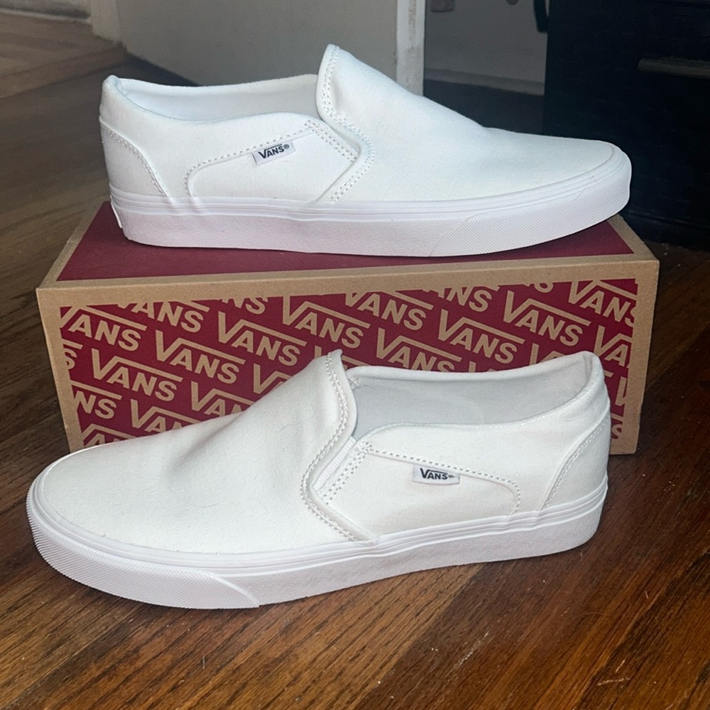 White Slip On Vans ✨